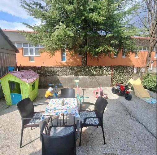 IZDAVANJE!!! Namješten jednosoban stan,51m2, Cetinje Gipos 