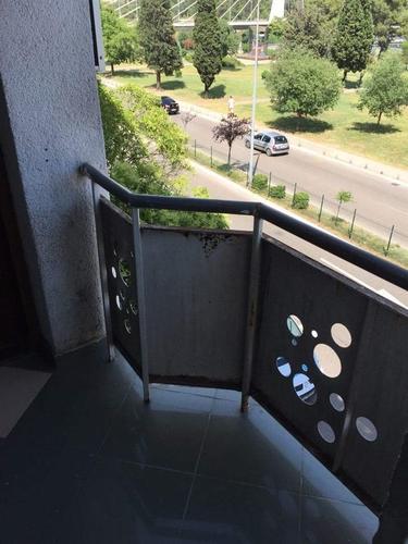 IZDAVANJE, JEDNOSOBAN PRAZAN PREKO MORACE