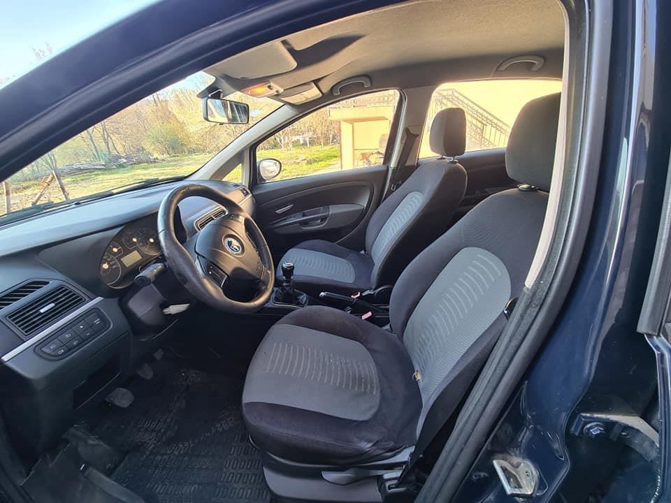 Fiat-Grande-Punto