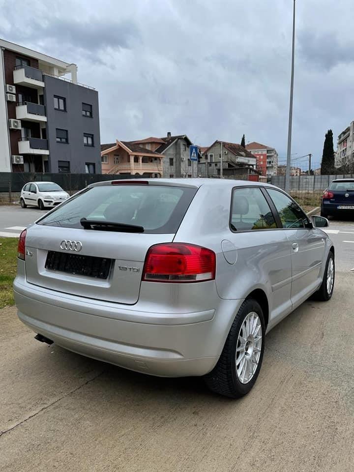 Audi-2004god