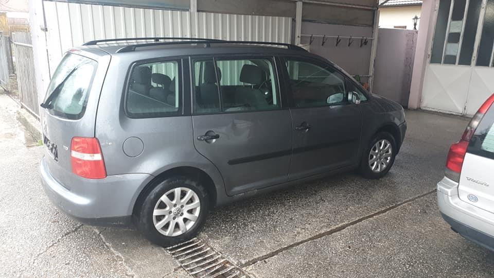 VW-TOURAN-1-9-TDI