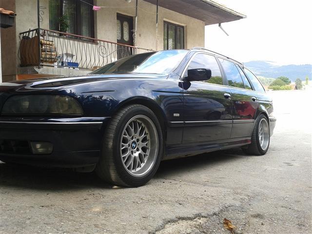 BMW-530--00
