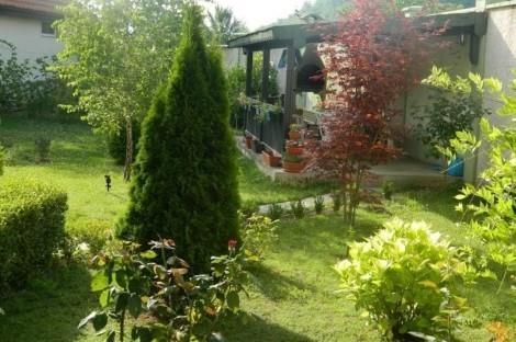 Cetinje - komforna porodična kuća