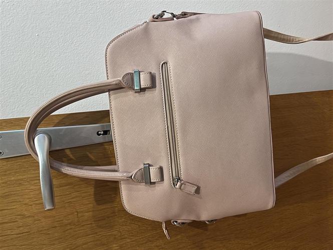 DAVID JONES TORBA