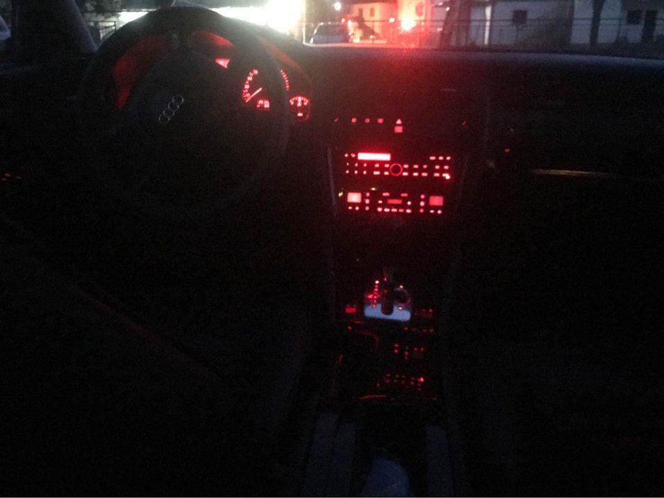 Audi-a8-dizel-2-5-tdi-069408558-viber