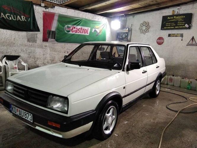 Djeta 1.6 benzin Automtik 91god