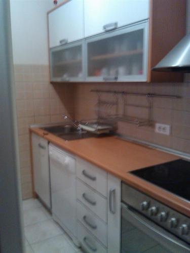 IZDAVANJE, DVOSOBAN DZORDZA VASINGTONA