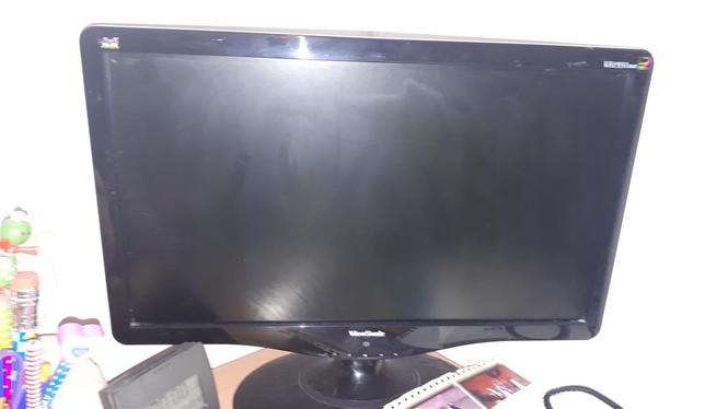 Prodajem Monitor marke ViewSonic