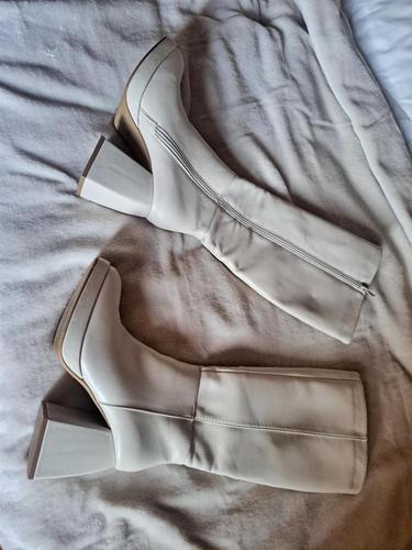 Zara top, čizme i džemper
