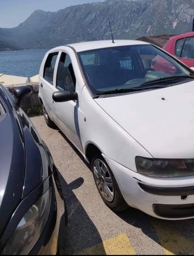 Fiat 1.9 jtd 2000god...registrovan do 3 ..2023...dobro stanj