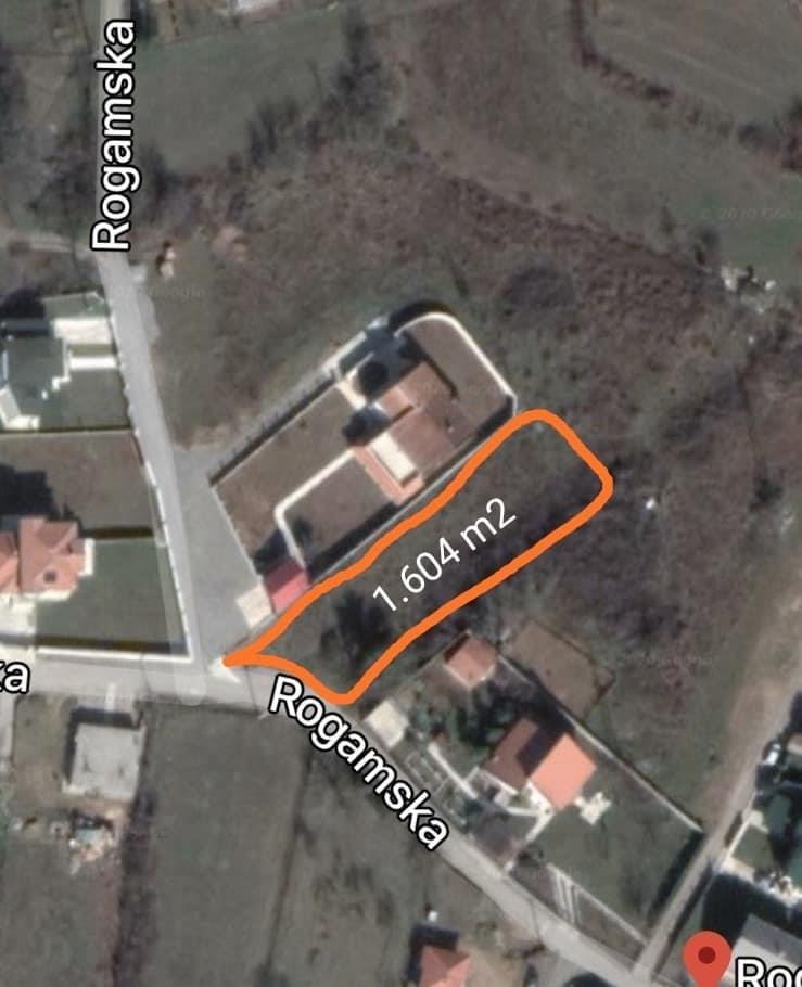 HITNO-PRODAJEM-PLAC