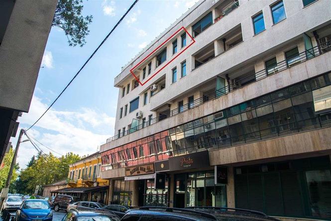 Trosoban stan u centru grada Podgorica
