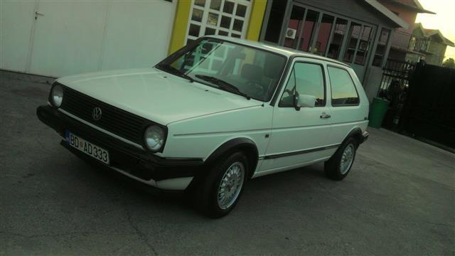 VW Golf -87 