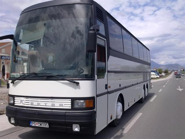 Autobus SETRA s 215 HDH