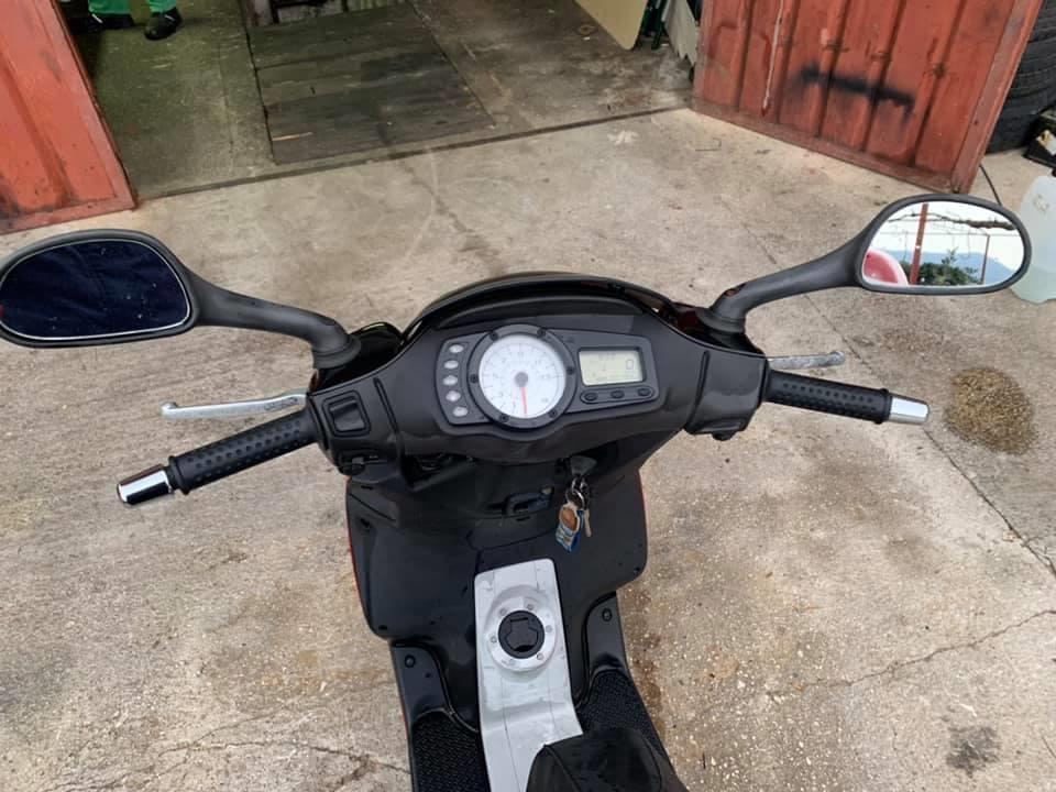 068707208