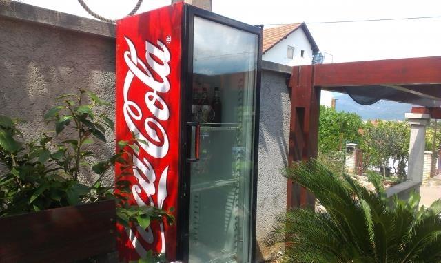 Coca Cola vitrina za piće
