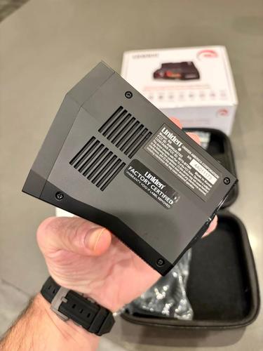 New Sealed Original Uniden R8 Long Range Radar Detector