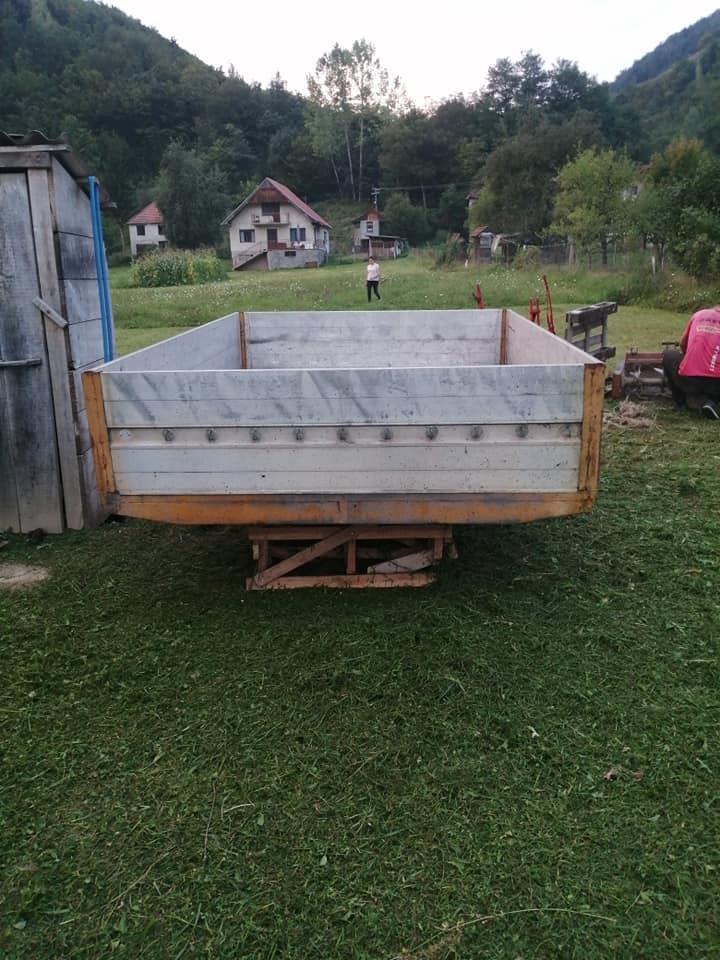 Karoserija-za-prikolicu