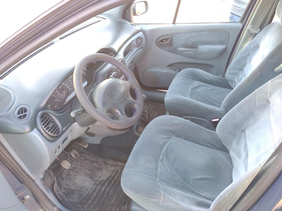 Renault-megane-scenic