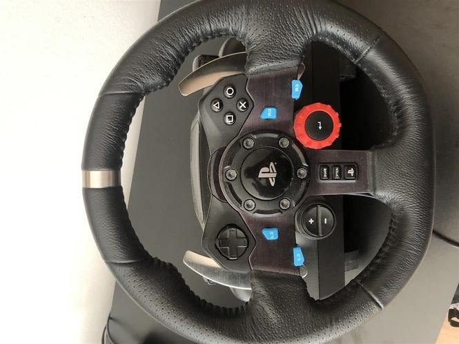 Prodajem logitech g29 