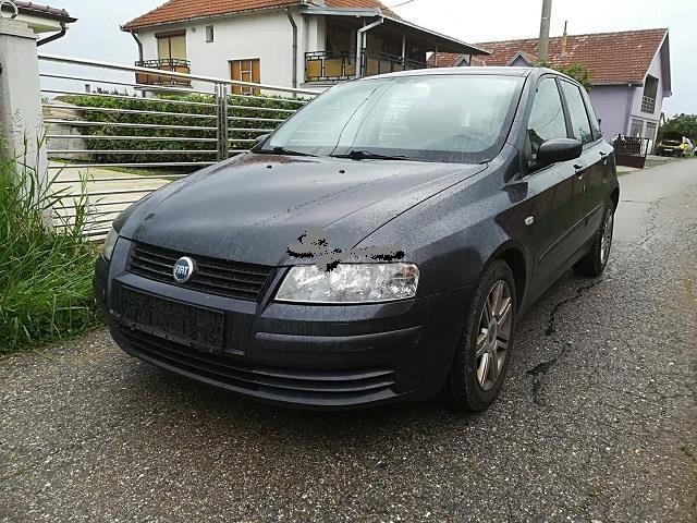 Fiat Stilo 1,9 JTD u djelovima