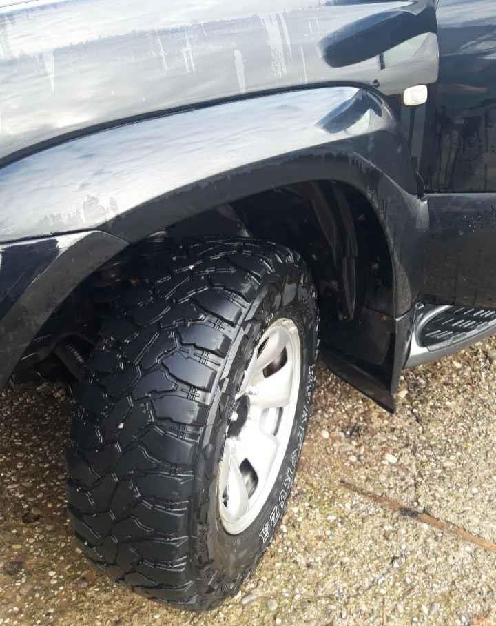 Toyota-landcruzer-prado