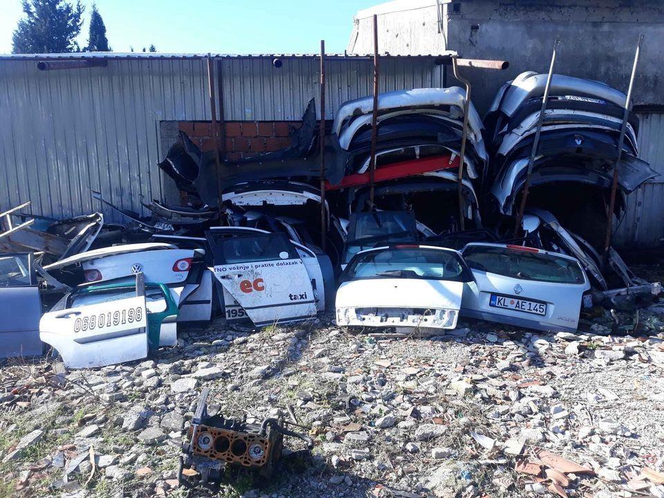 Prodaja-polovnih-delova-BUDVA--JAZ-068-320-539