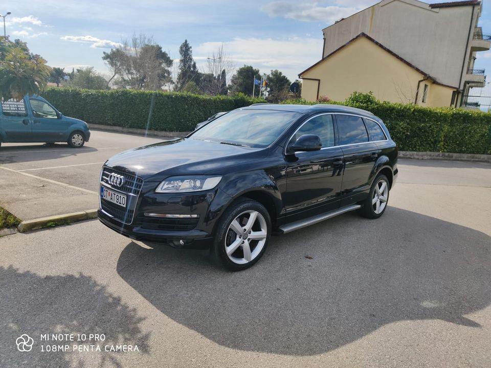 Audi-Q7