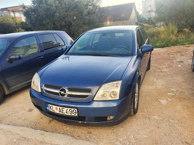 Opel vectra c 2.2 benzinac