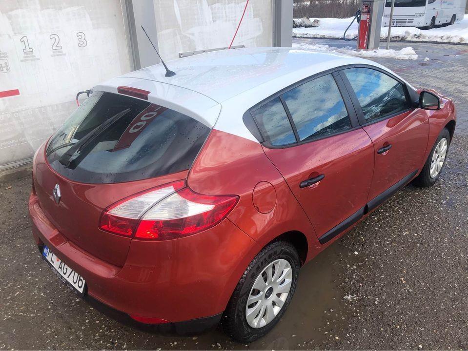 Renault-Megane-3-1-5dci--2010