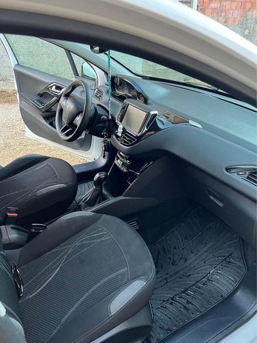 Peugeot 208 1.4hdi 2015god