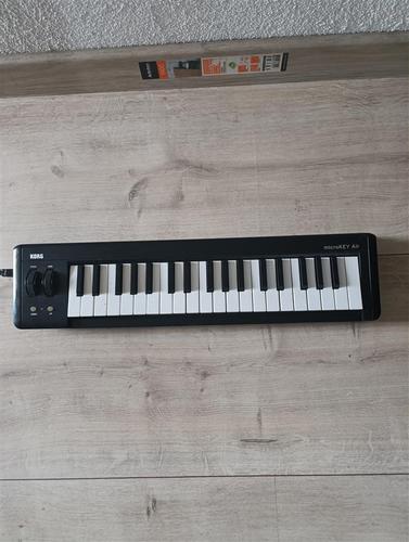 Klavijatura 37 tipki