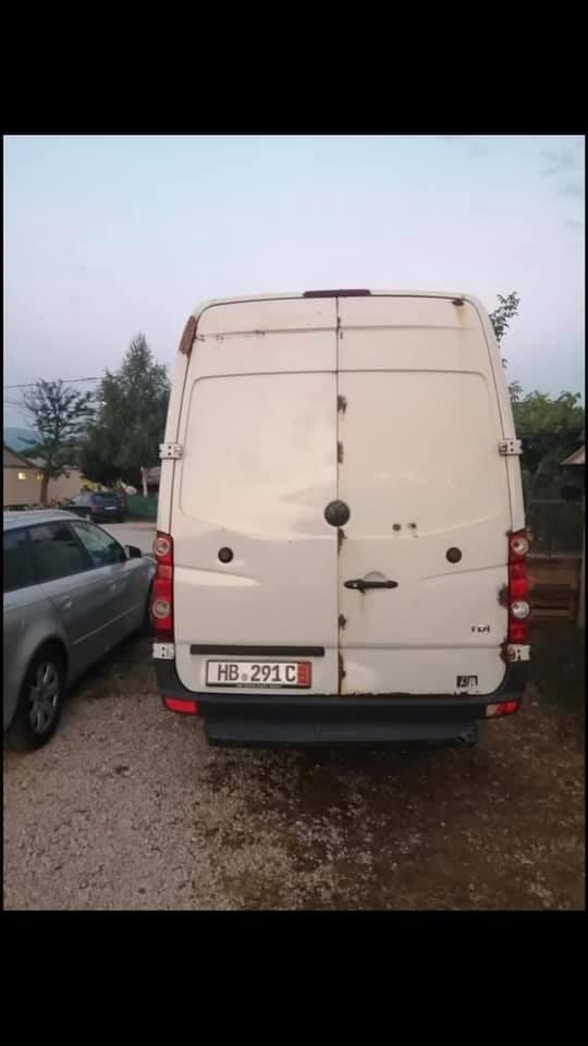 PRODA-SE-KOMBI-MAXI