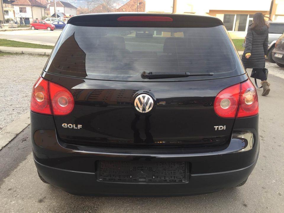 Golf-V-1-9tdi-77kw-2005god-BKC-motor---FABRICKO-STANJE-