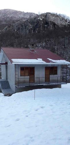 Kuća sa imanjem u Kolašinu