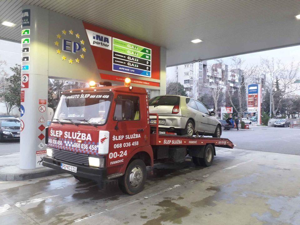 Auto-slep-Ivanovic-068036458-24H