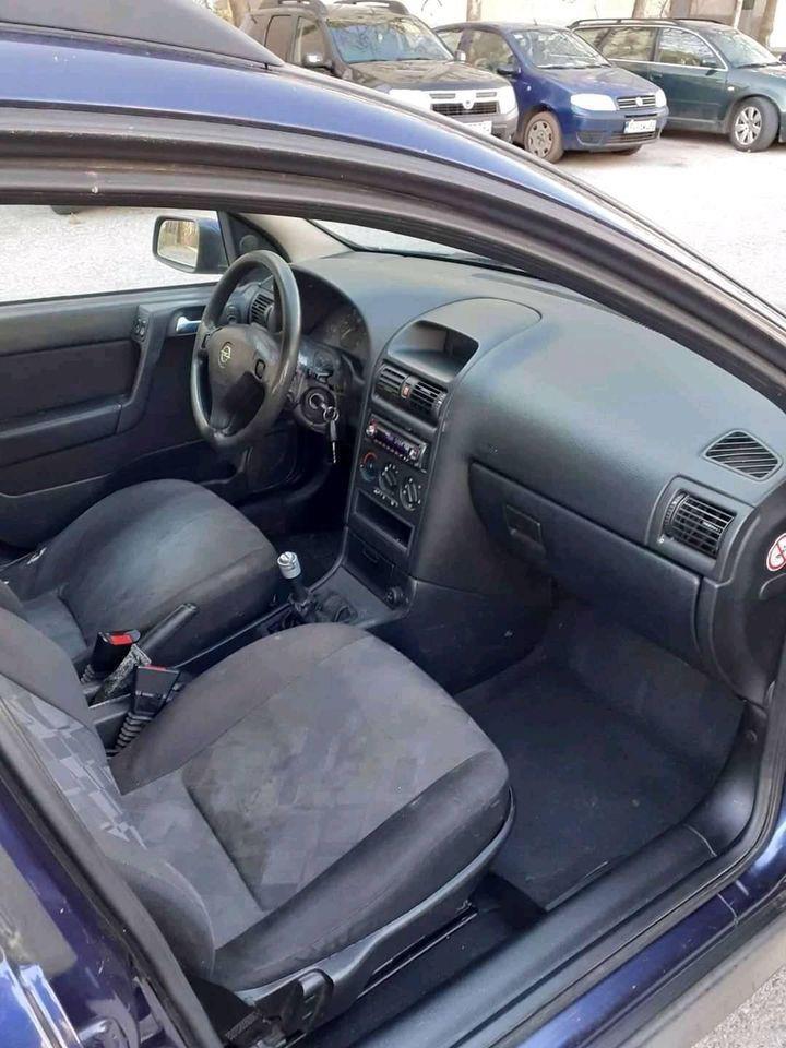 Na-prodaju-opel-astra-2-0-dizel