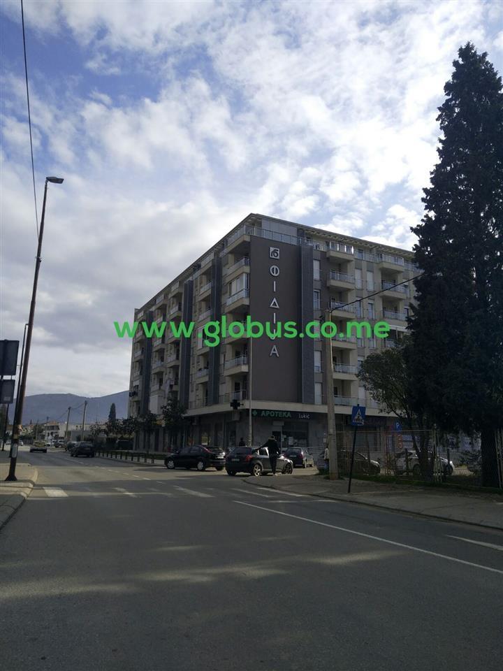 PRODAJA--DVOSOBAN-ZAGORIČ-ZGRADA--FIDIJA-