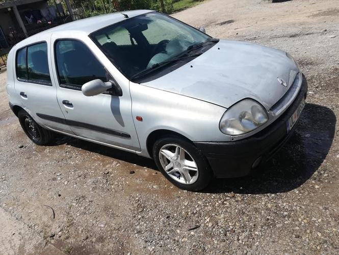 1,9 dti 2001 ima klimu ispravan auto  trapovi mjenjac to od 