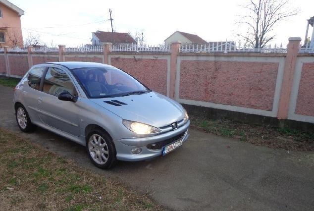 Peugeot - 206 GTI