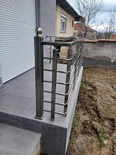 aluminski stakleni i nadvorashni ogradi