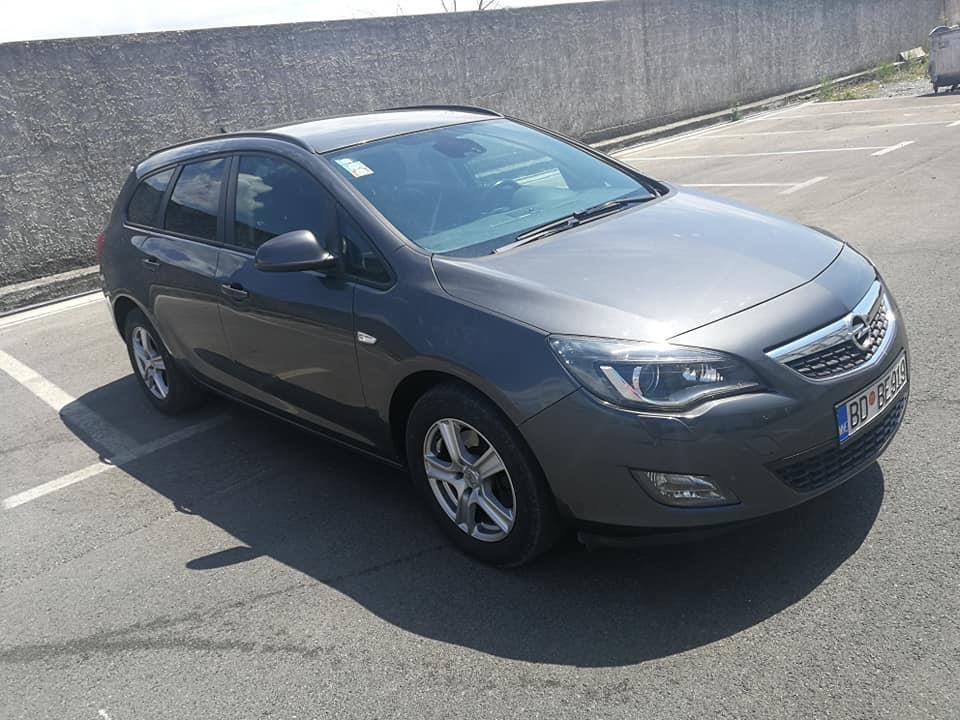 Opel-Astra-2-0Cdti-121kw-2012god