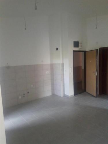 Dvosoban stan 56 m2, V sprat kod Krivog mosta