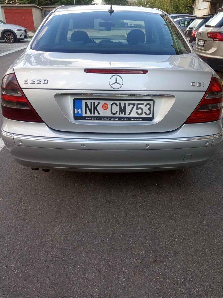 Mercedes-e-220