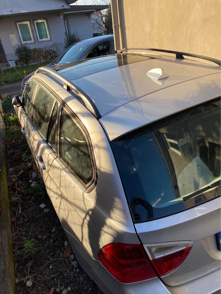 U-djelove-bmw-e91-320d-automatik-2008