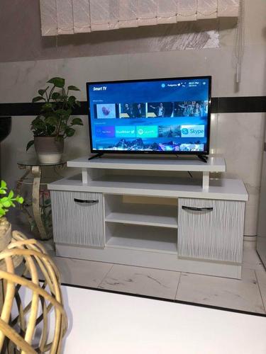 Prodajem Komodu za Tv Novo