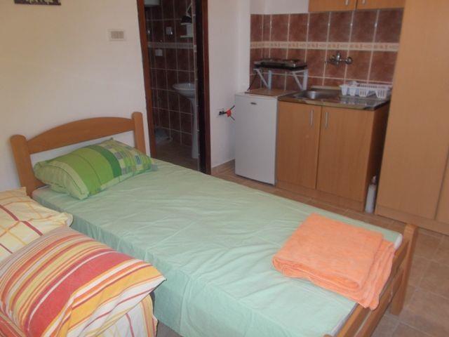 Budva-apartmani-leto-2015