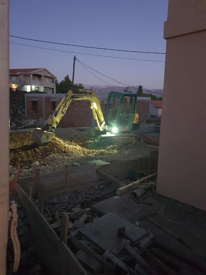 Yanmar-B37v