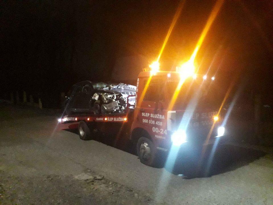 Auto-slep-Ivanovic-068036458-24H