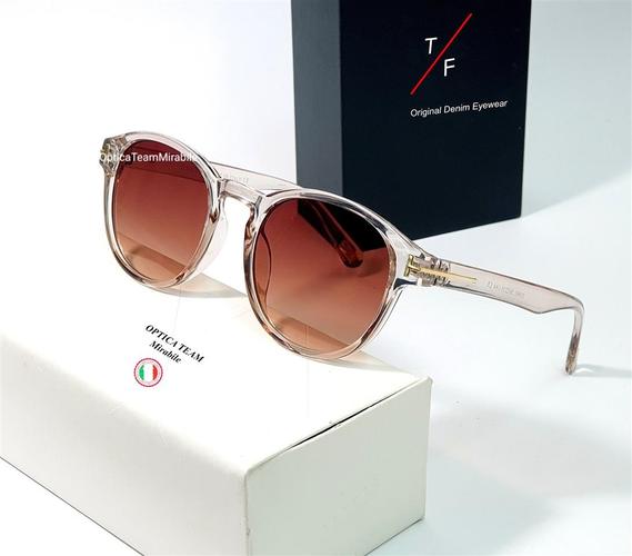 Tom Ford naocare